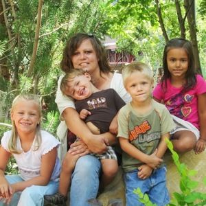 Meet your Posher, Shara